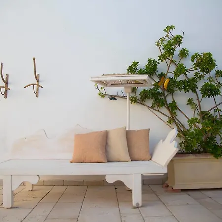 Ovile Di Scilla Natural Retreat Bed & Breakfast *