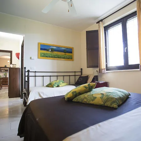 Ovile Di Scilla Natural Retreat Bed & Breakfast *